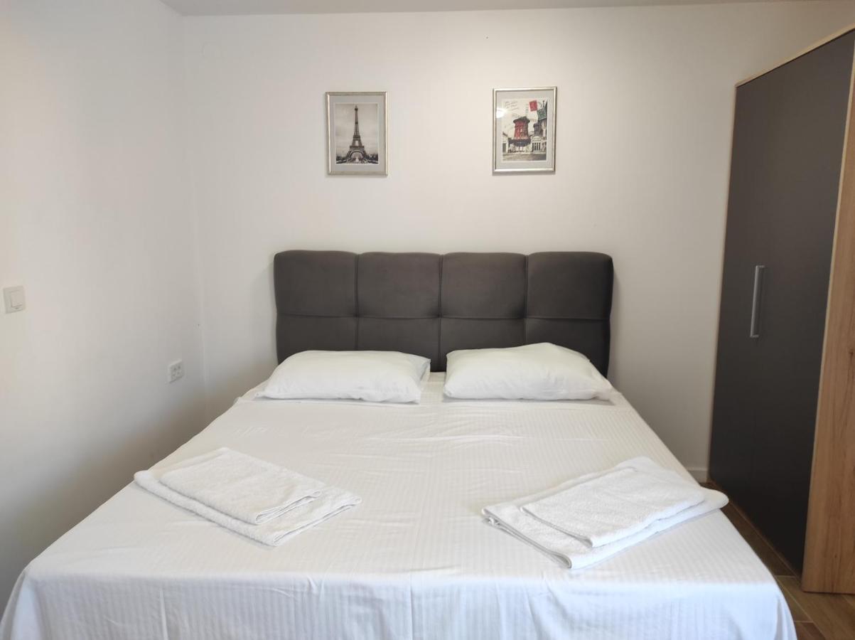 Joy I Apartment Sibenik Luaran gambar